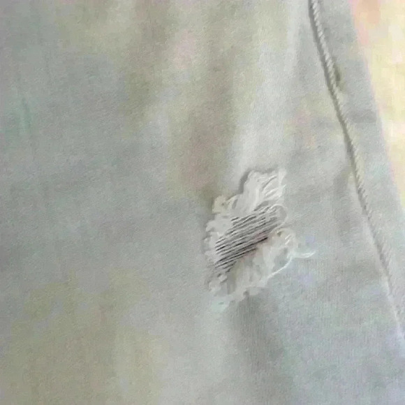 Kancan Mid-Rise Petite Flare Lightwash Lightly Distressed Button-Fly Petite Sz 5 - Picture 10 of 13